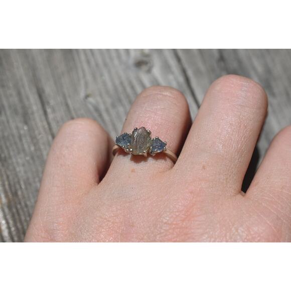 Labradorite and Montana Sapphire engagement ring raw stone ring alternanative - Picture 3 of 7